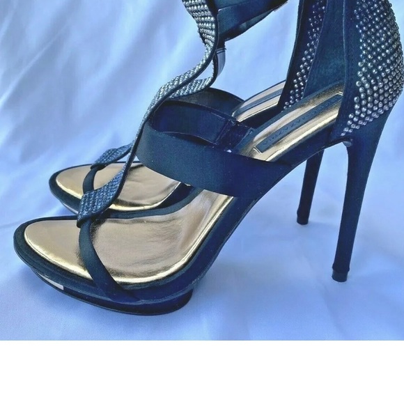 NWB BCBG Sandal Black Beaded Strap Ankle ORIGI$289 - Picture 2 of 9